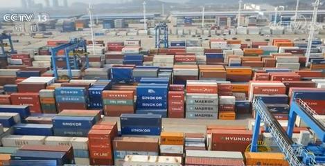 商务部:前11月外贸进出口总额28.5万亿元人民币 同比增长2.4%